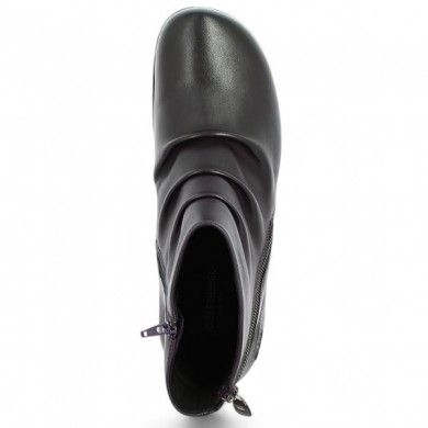 Josef Seibel Naly 61 soft boot, black leather, large size, profile view