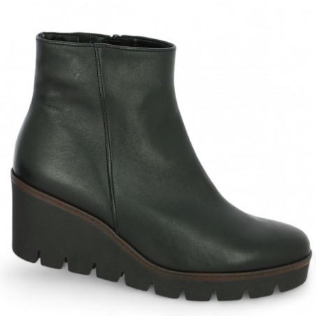 54.780.27 wedge heel boots Gabor large size Shoesissime, profile view 54.780.27 wedge heel boots Gabor large size Shoesissime, profile view